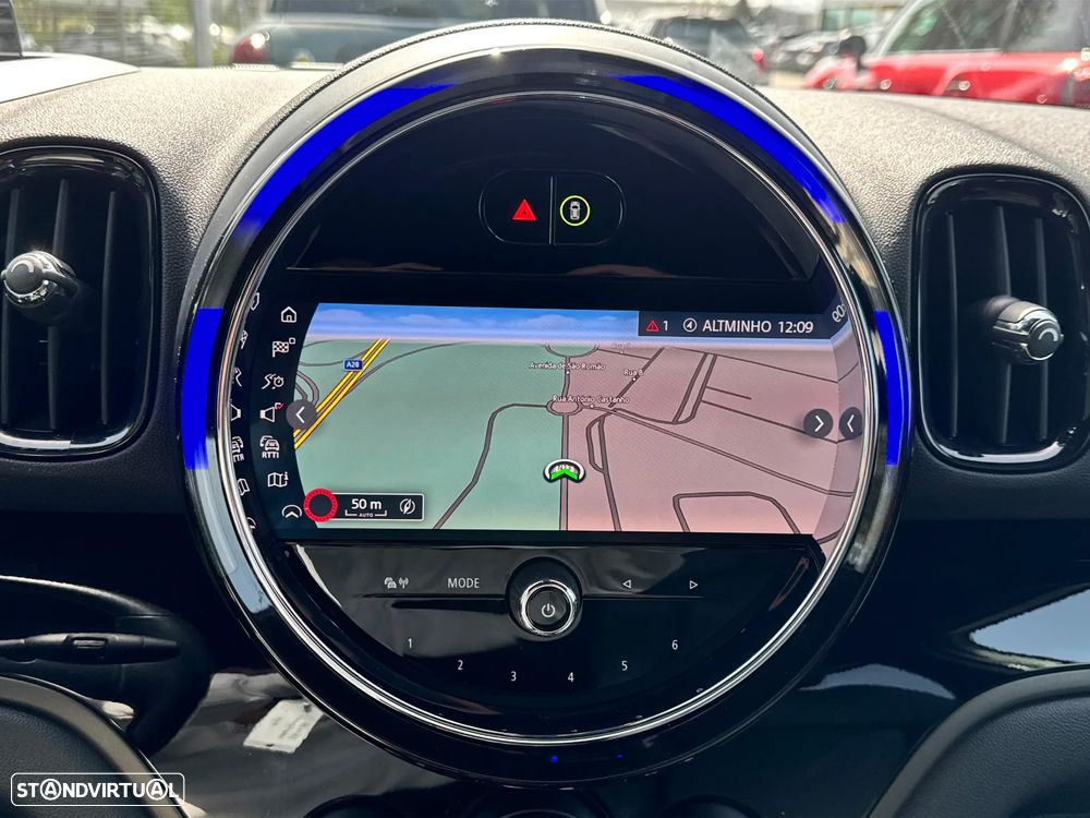 MINI Countryman Cooper SE ALL4 Auto - 8