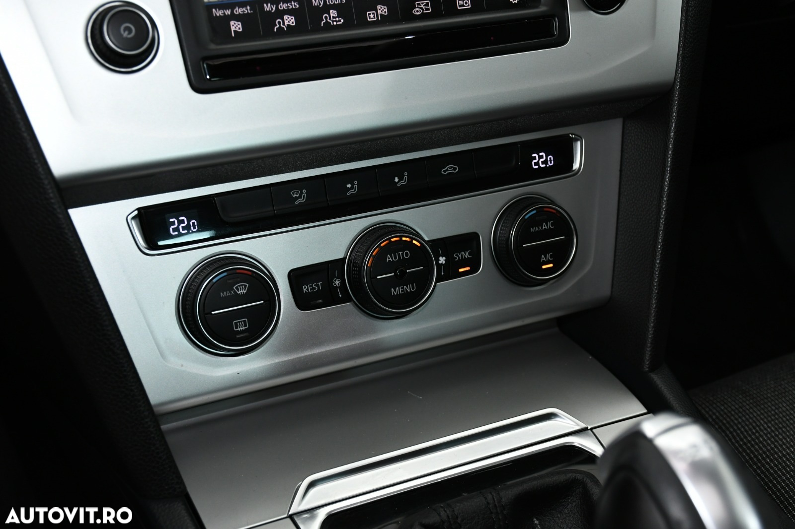Volkswagen Passat - 17
