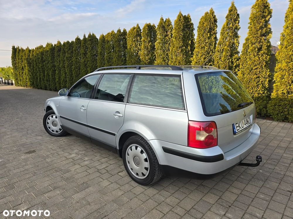 Volkswagen Passat 1.8T Comfortline Tiptr - 4