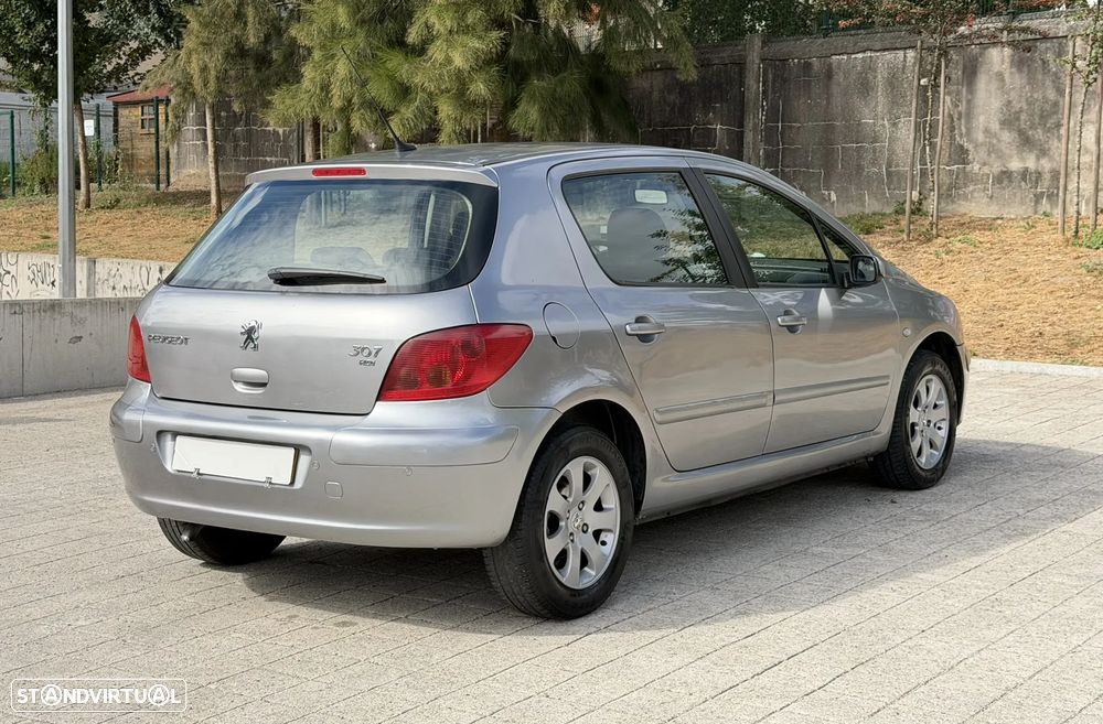 Peugeot 307 1.4 HDi Premium - 14