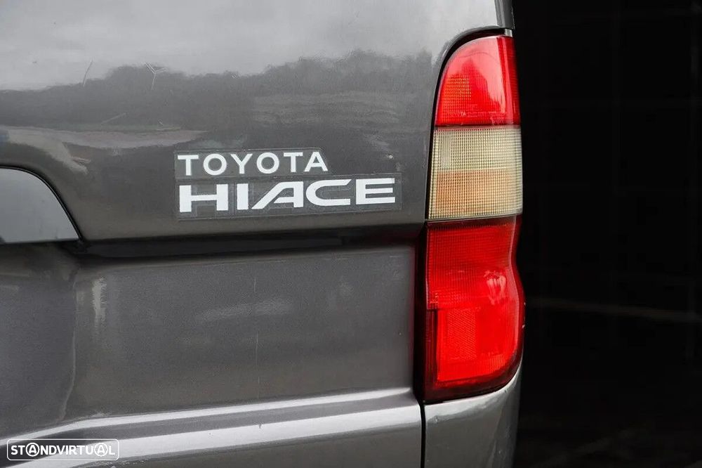 Toyota HiAce 2.4 D LXH12LG - 13