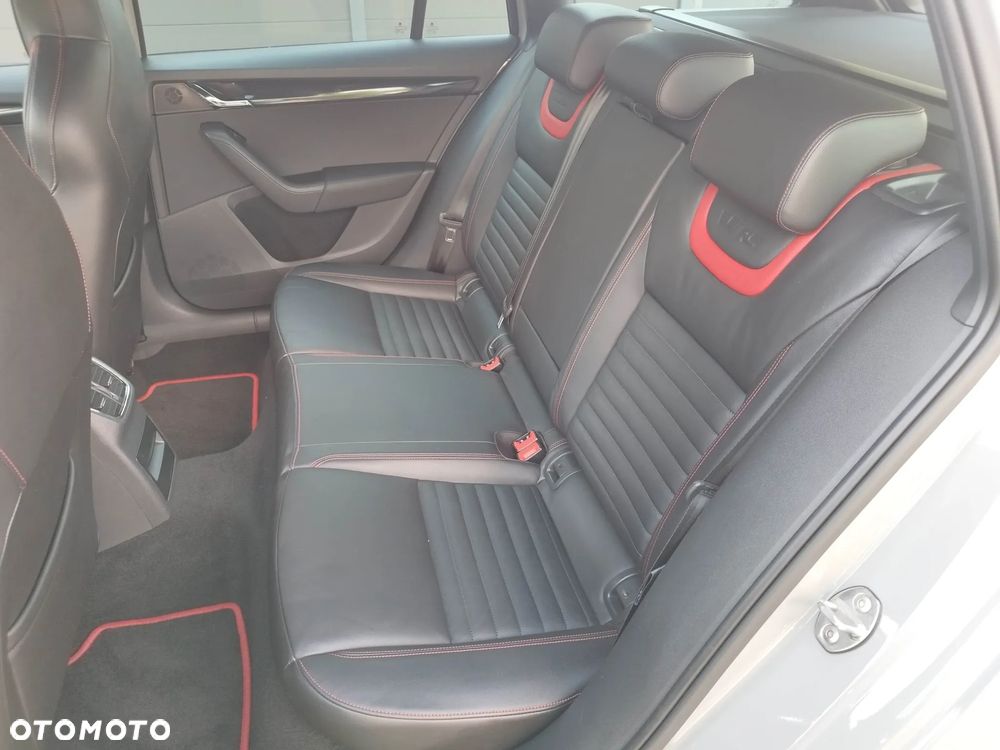 Skoda Octavia 2.0 TDI 4x4 RS Challenge DSG - 22
