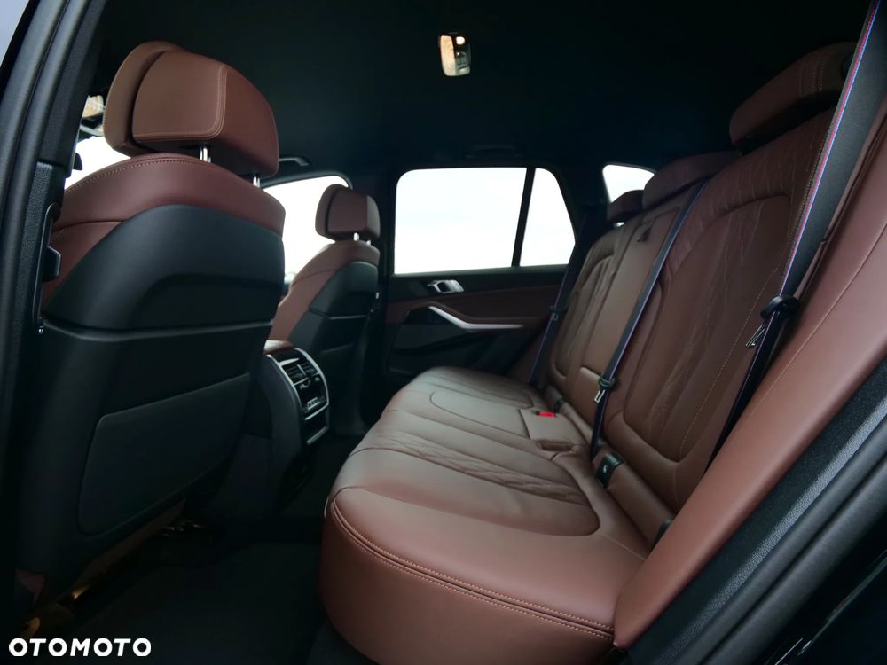 BMW X5 xDrive30d mHEV M Sport sport - 33