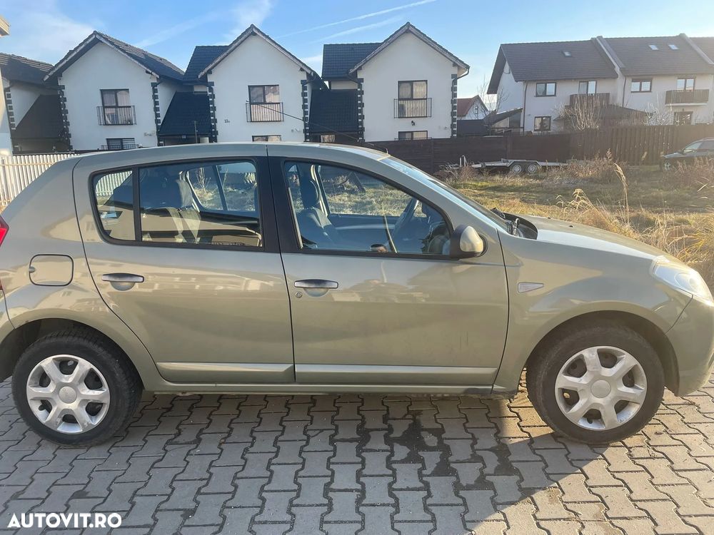 Dacia Sandero 1.4 MPI Laureate - 1