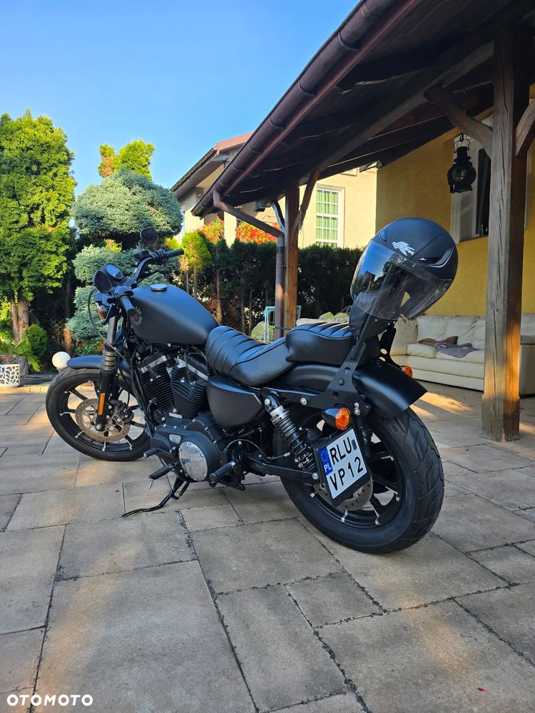 Harley-Davidson Sportster Iron 883 - 20