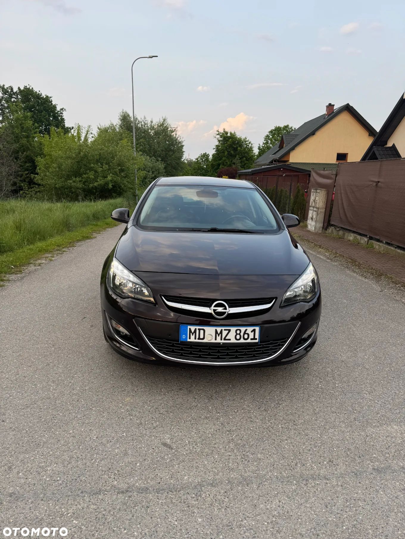 Opel Astra 1.4 Turbo Exklusiv - 1