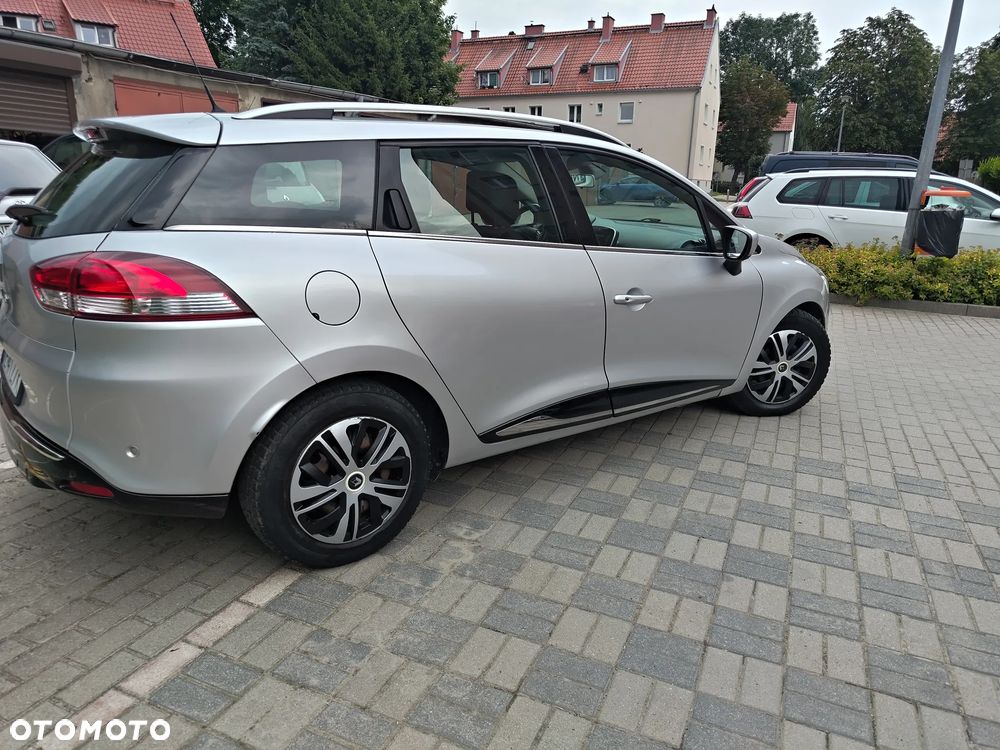 Renault Clio 1.5 dCi Energy Intens - 10