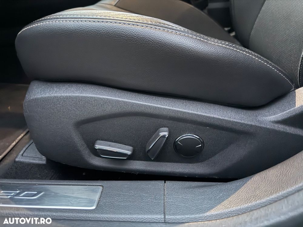 Ford Mondeo 2.0 TDCI PowerShift Titanium - 13