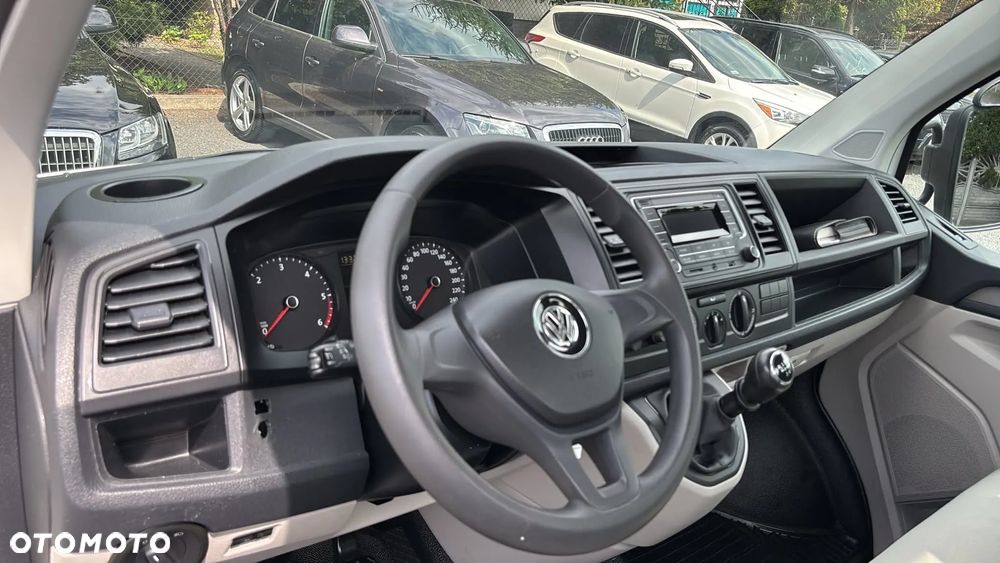 Volkswagen Transporter T6 - 10