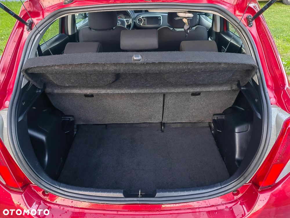 Toyota Yaris - 13