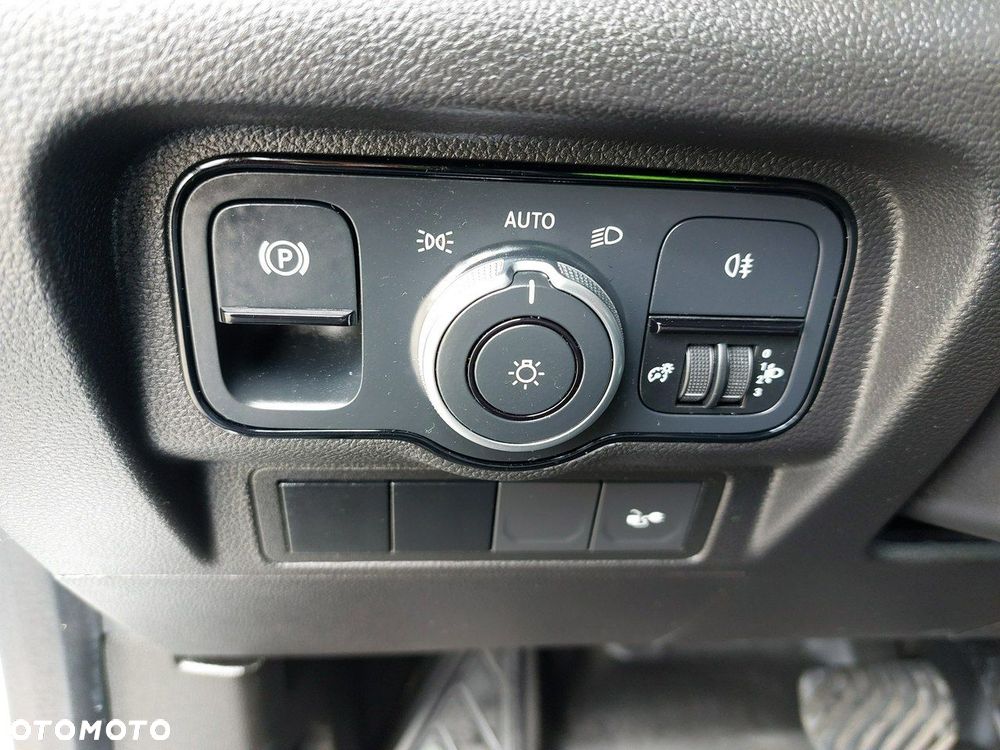 Mercedes-Benz Citan - 21