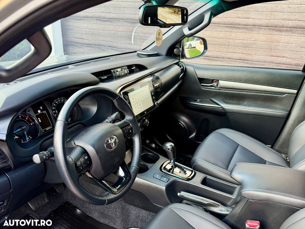 Toyota Hilux 4x4 Double Cab Autm. Comfort - 26