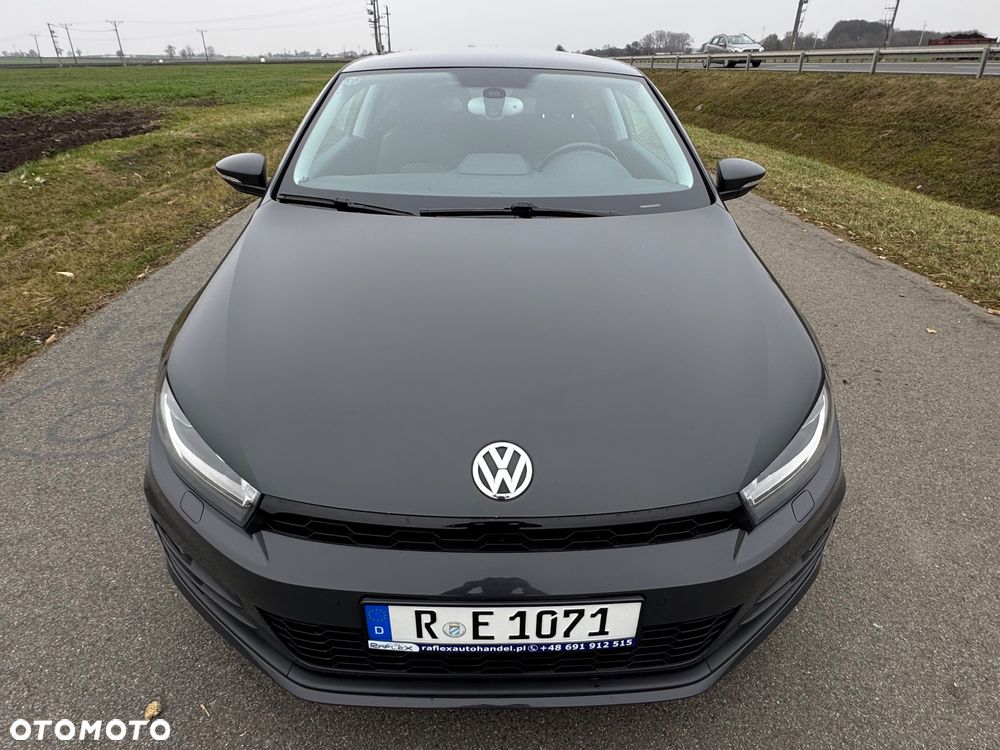 Volkswagen Scirocco 1.4 TSI BlueMotion Technology Club - 18