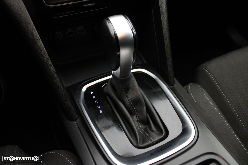 Renault Mégane Sport Tourer 1.6 E-Tech Plug-In Zen - 24