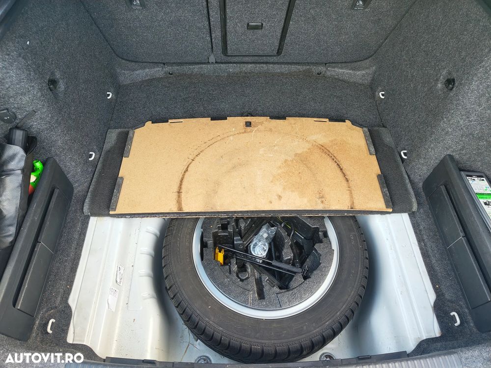 Skoda Octavia 2.0 TDI ELEGANCE - 18