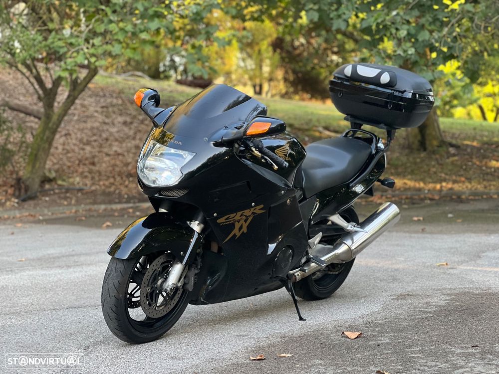 Honda CBR SuperBlackBird - 1