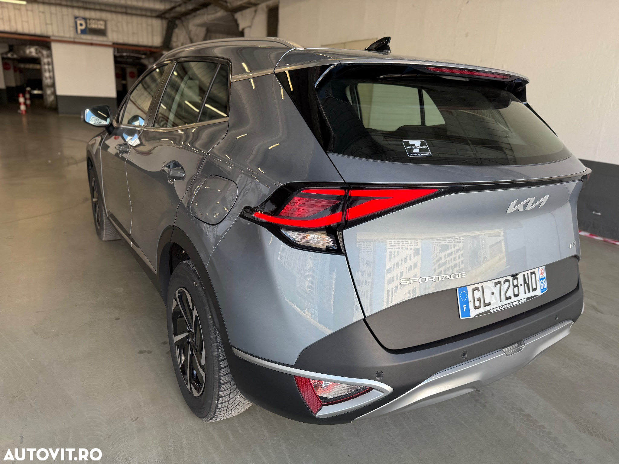 Kia Sportage 1.6T-GDI Hybrid 2WD Aut. Vision - 23