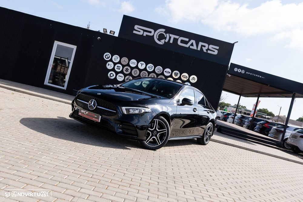 Mercedes-Benz A 250 Limousine e 8G-DCT AMG Line - 1