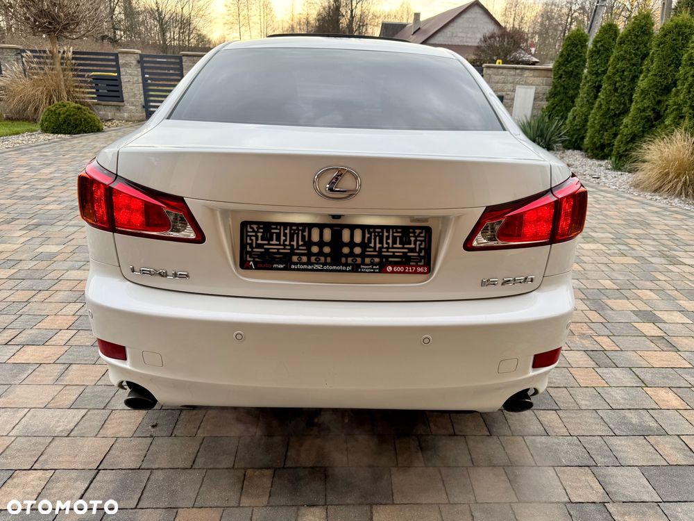 Lexus IS 250 Sport - 31
