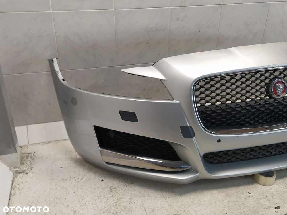 JAGUAR XF X260 ZDERZAK PRZÓD PRZEDNI KOMPLETNY 4XPDC SPRYSKIWACZE GRILL ATRAPA CHŁODNICY ZNACZEK WIĄZKA ORYGINAŁ - 4