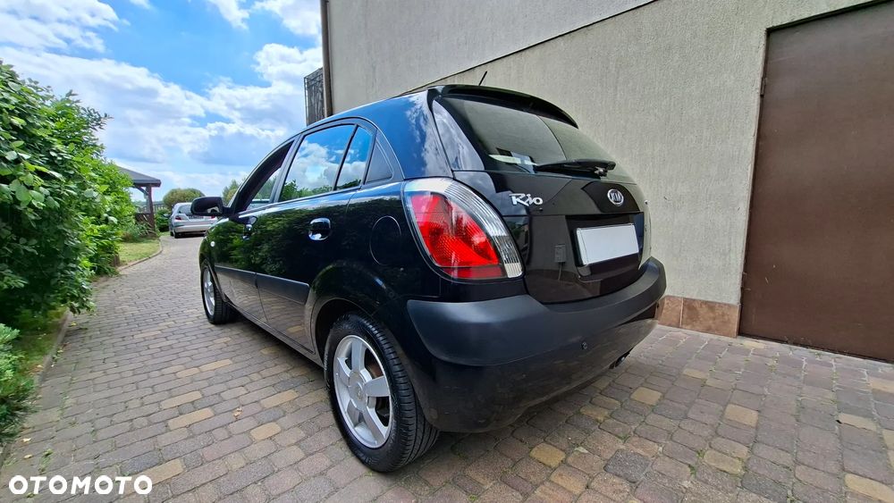 Kia Rio 1.6 Sport - 3