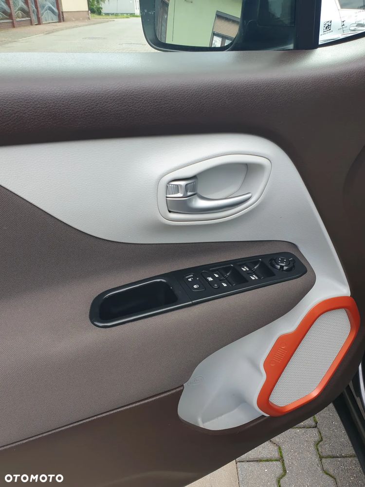 Jeep Renegade 2.0 MultiJet Active Drive Longitude - 23