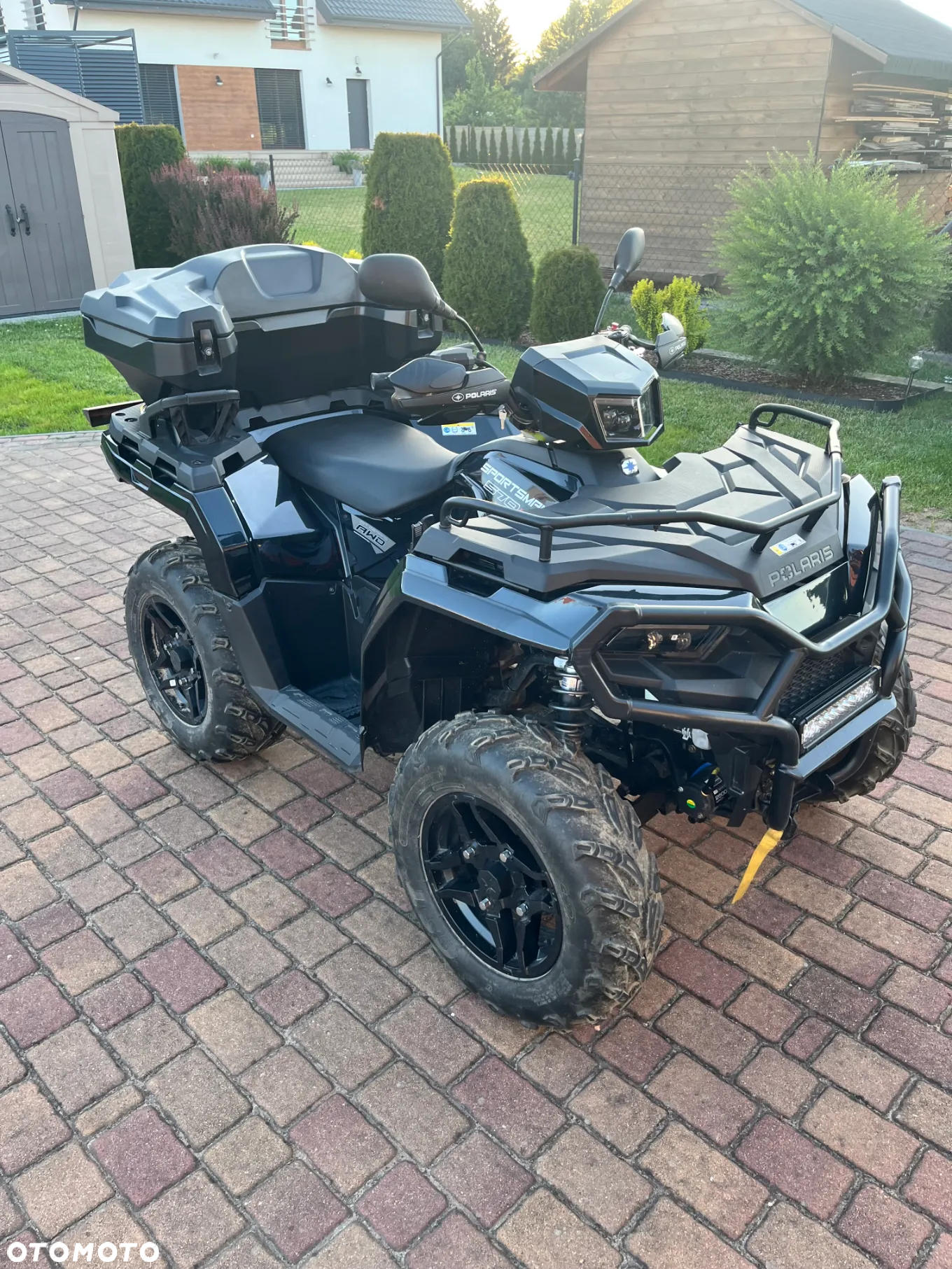 Polaris Sportsman - 9