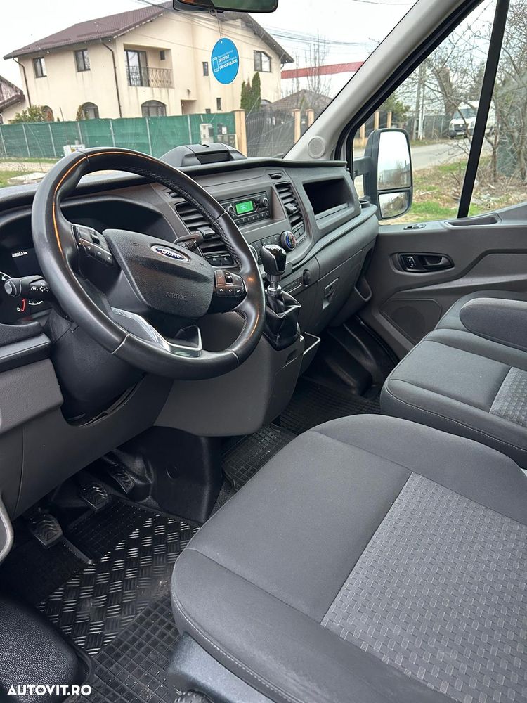 Ford Transit - 9