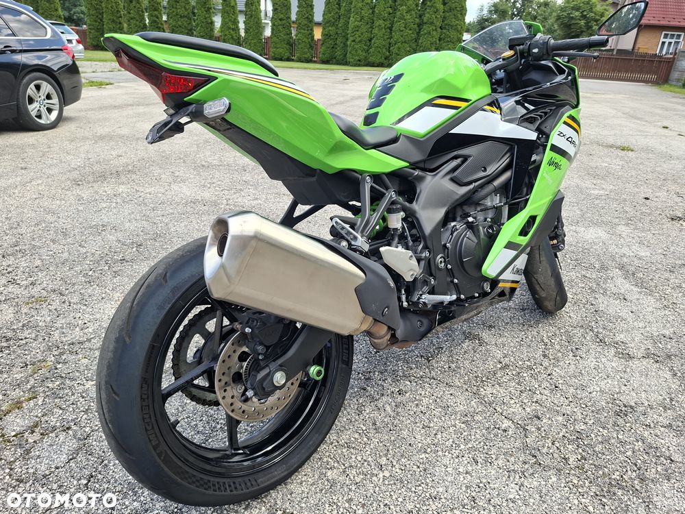 Kawasaki Ninja 400 - 5