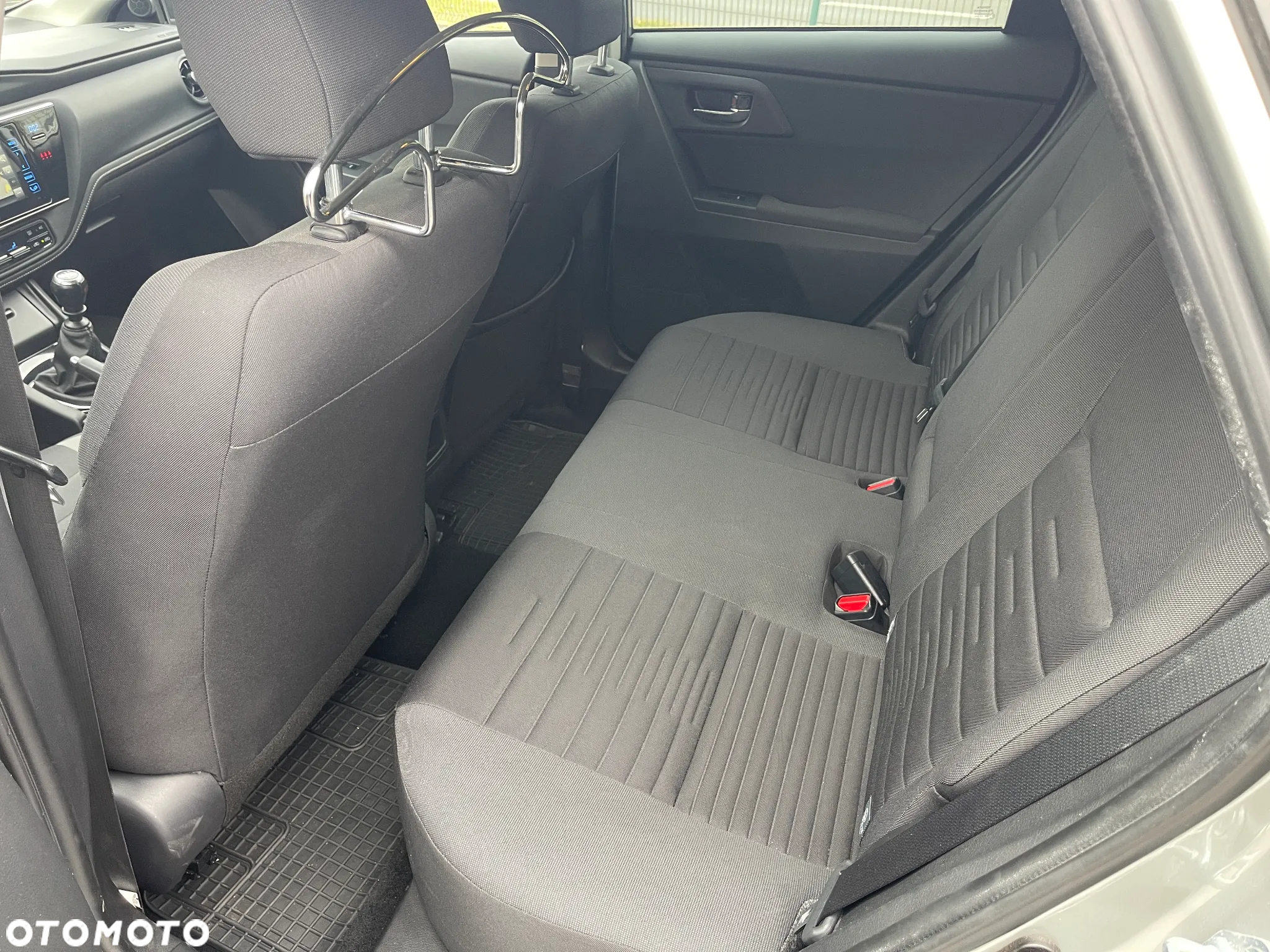 Toyota Auris 1.2 T Premium - 6