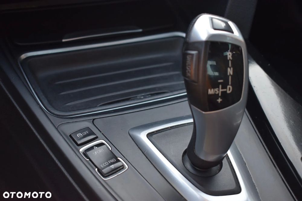 BMW Seria 3 - 11
