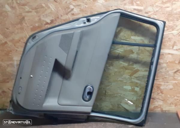 Porta Trás Esq Renault Megane Ii Três Volumes (Lm0/1_) - 2