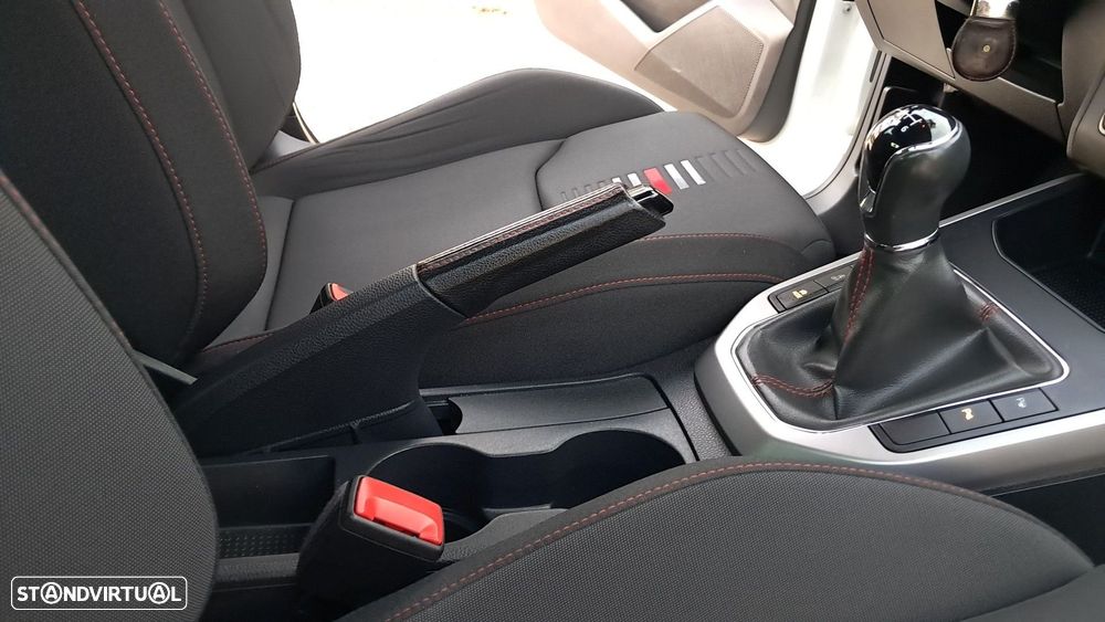 SEAT Arona 1.0 TSI FR - 35