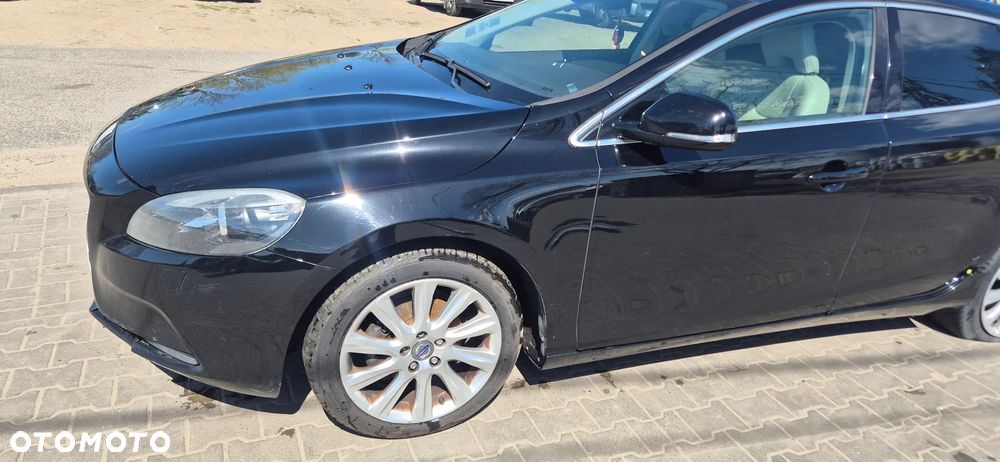 Volvo V40 D2 Base - 9