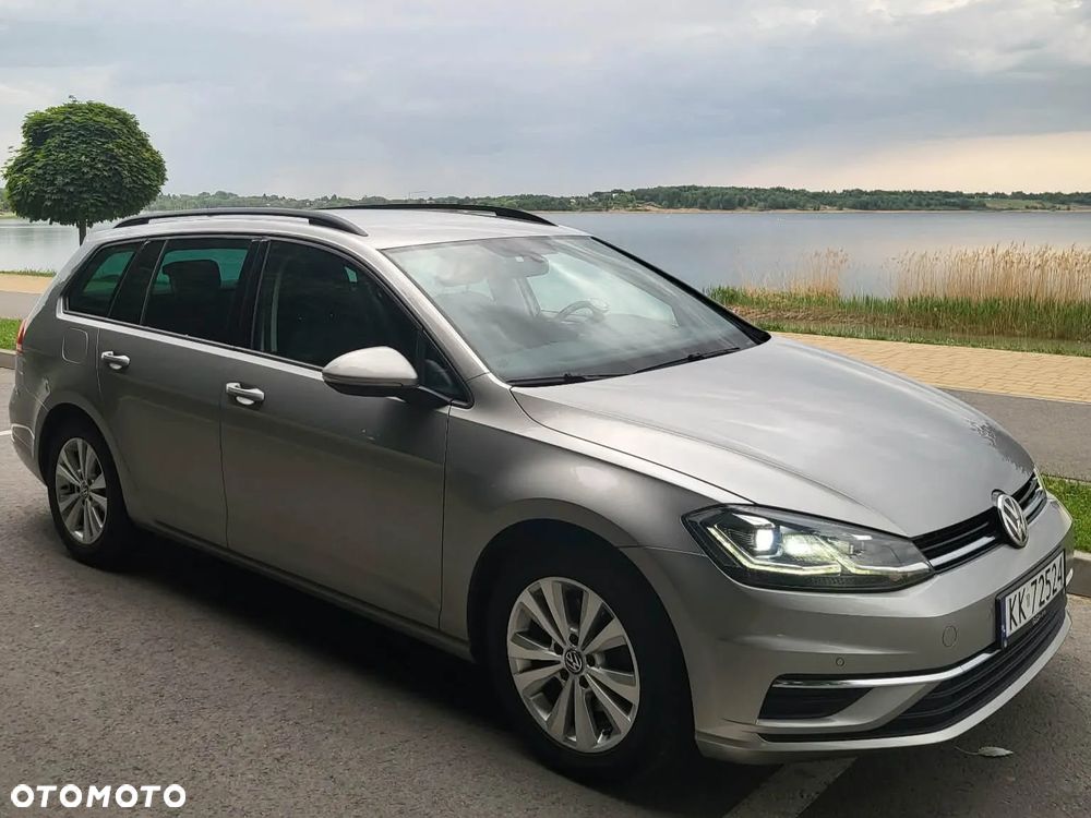 Volkswagen Golf 1.6 TDI BMT Comfortline - 22