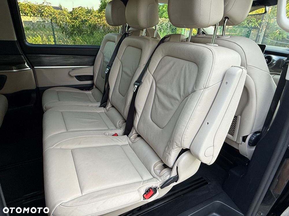 Mercedes-Benz Klasa V 250 d Exclusive 9G-Tronic (d³ugi) - 21
