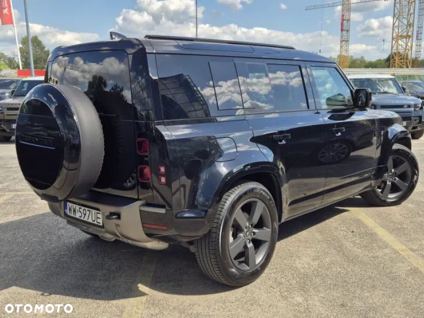 Land Rover Defender 3.0 D250 mHEV X-Dynamic HSE - 3