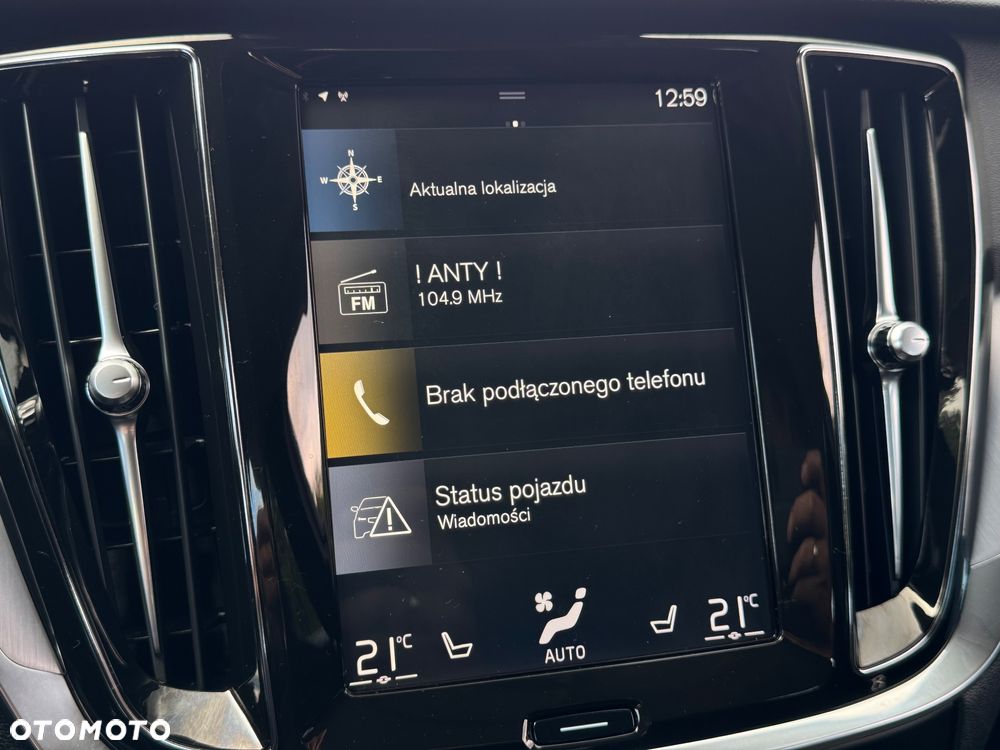 Volvo V60 D4 Geartronic Momentum - 25
