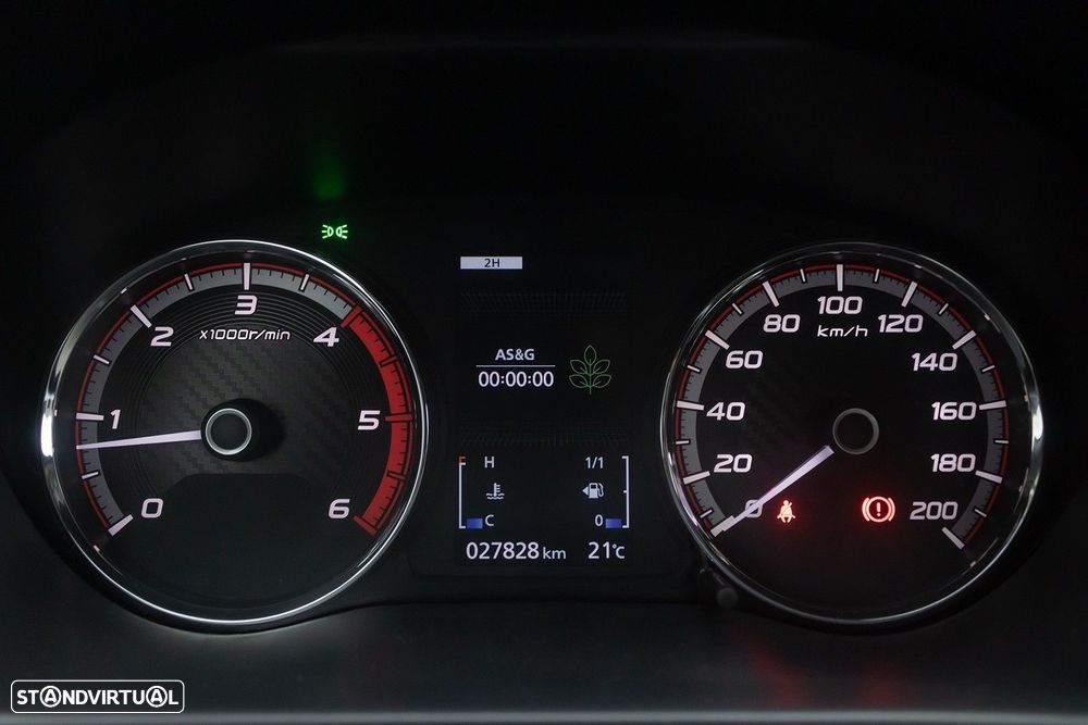 Mitsubishi L200 2.3 DI-D Space Cab Campera 4WD - 14