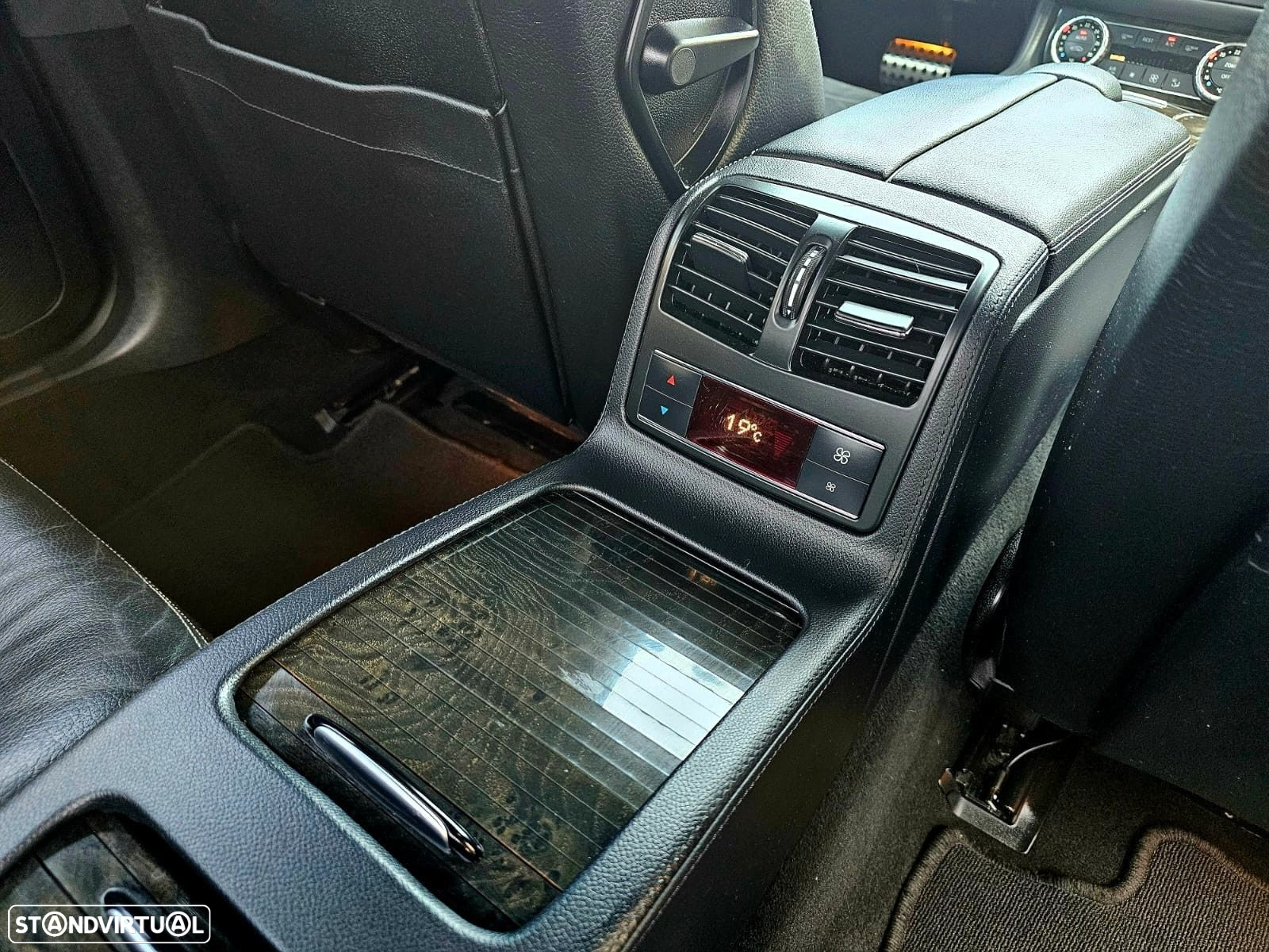 Mercedes-Benz CLS 350 CDi BE 4-Matic - 16