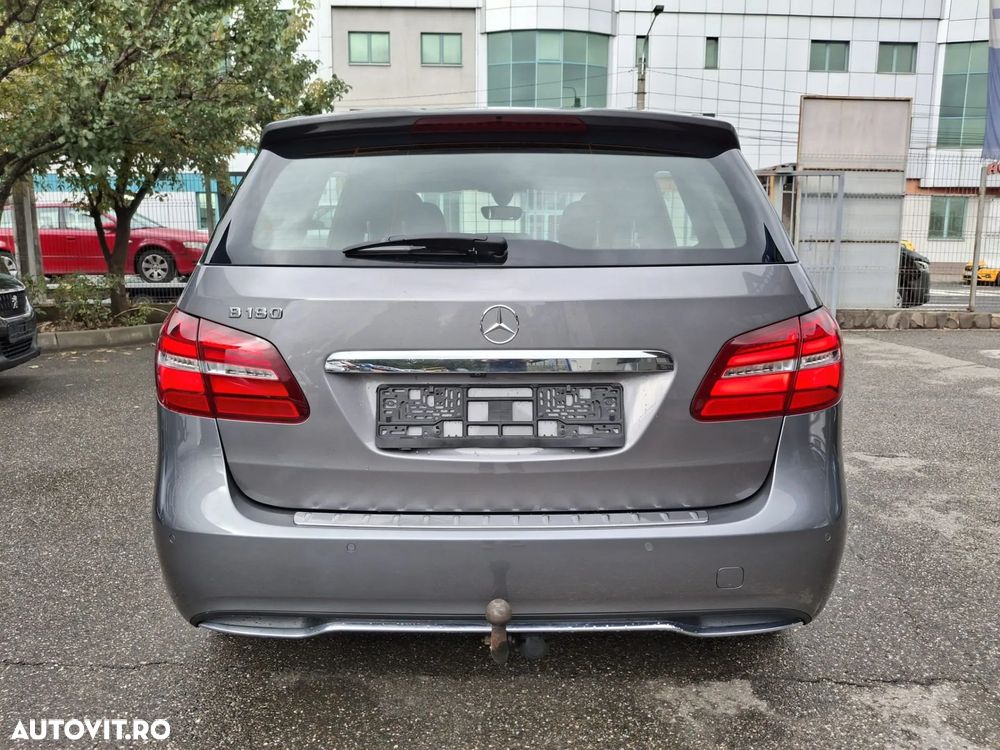 Mercedes-Benz B 180 7G-DCT Style - 5