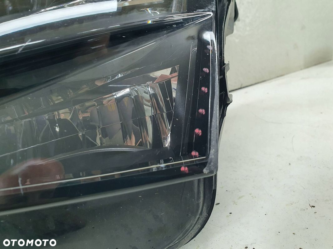 Skoda Superb 3 III Lift 3V LED lewa lampa przednia przód reflektor - 3