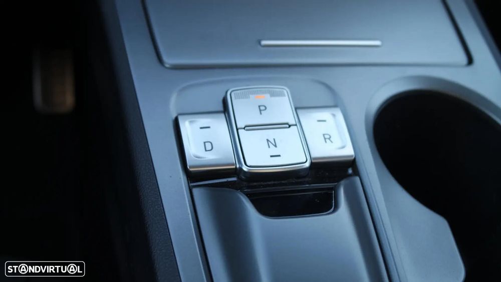 Hyundai Kauai 64 kWh Vanguard — fotografia 19