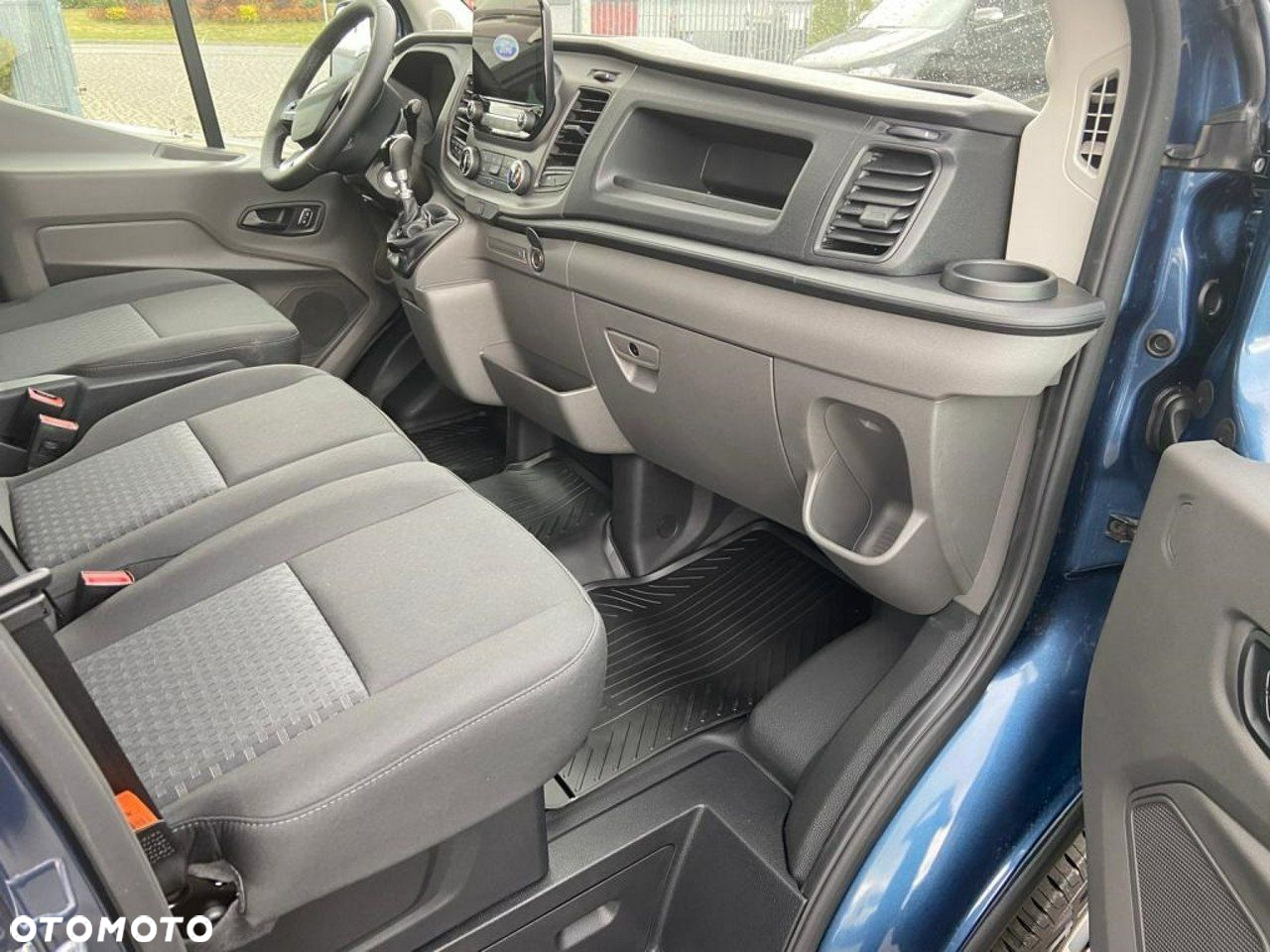 Ford Transit - 2
