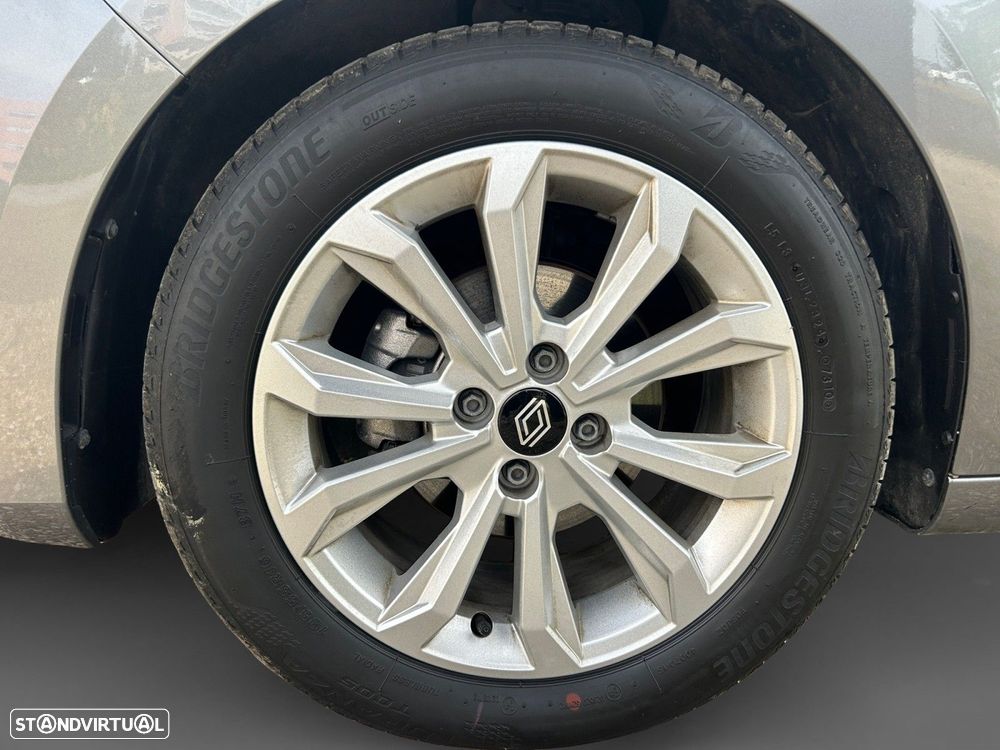 Renault Clio - 14
