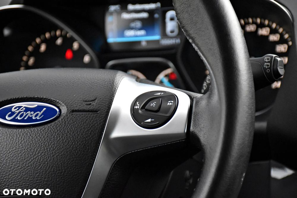Ford Kuga 1.5 EcoBoost FWD ST-Line ASS GPF - 32