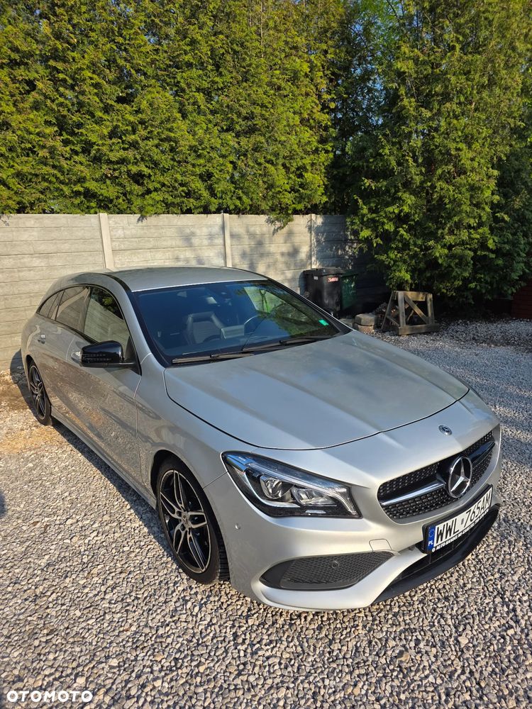 Mercedes-Benz CLA 180 7G-DCT AMG Line - 2