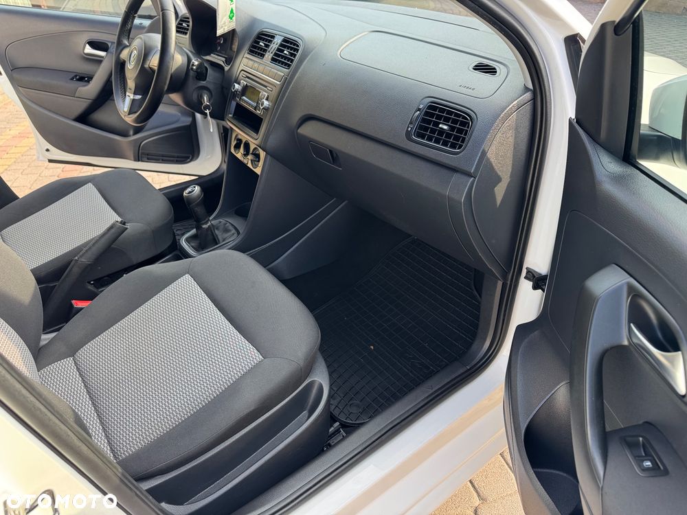 Volkswagen Polo 1.4 Style - 11