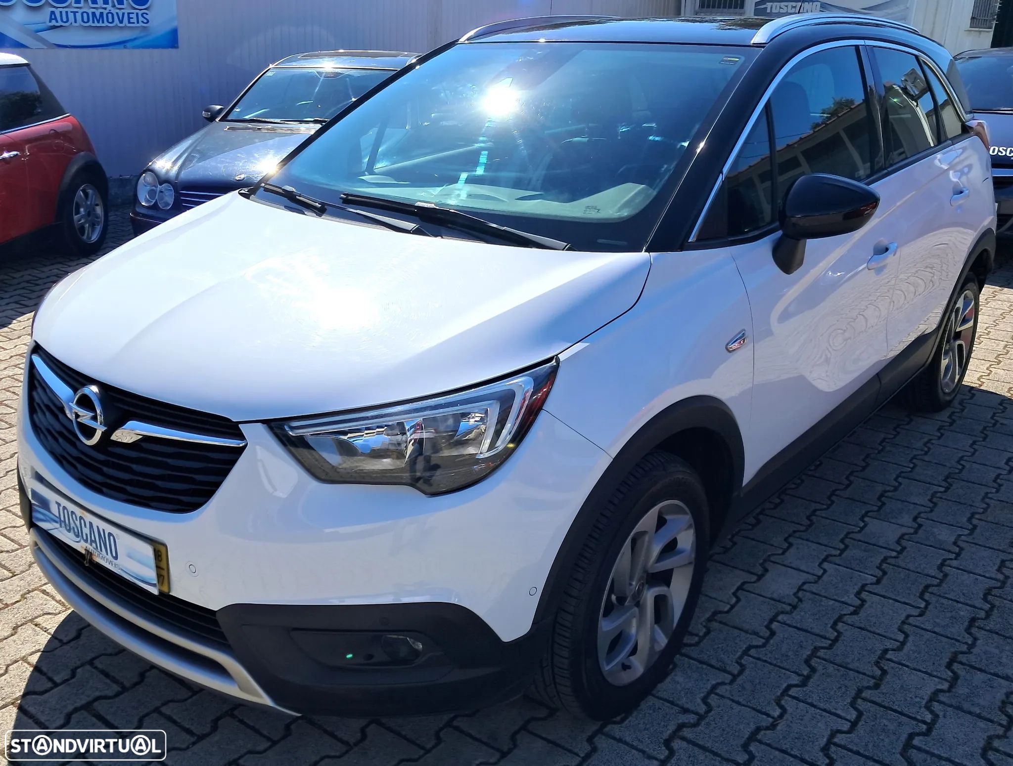 Opel Crossland X 1.2 T Innovation - 1