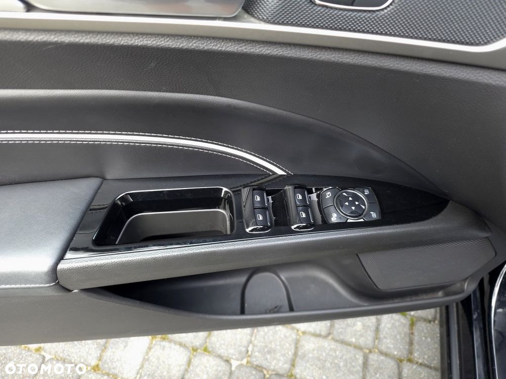 Ford Mondeo - 19